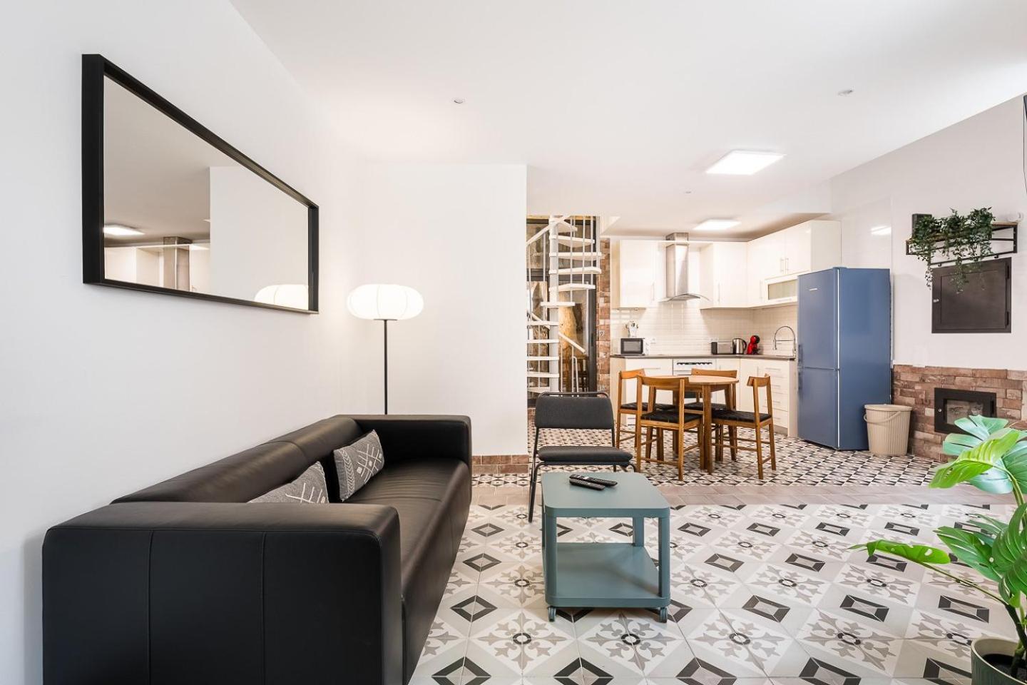 Guestready - Serene Hideout In Downtown Порту Экстерьер фото